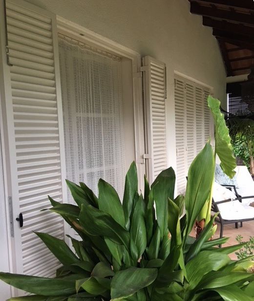 Mallorquina - Hierro y Madera